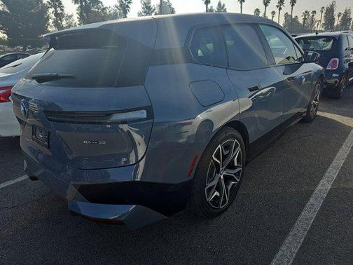 2022 BMW iX xDrive50