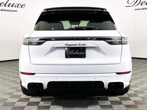 2021 Porsche Cayenne Turbo