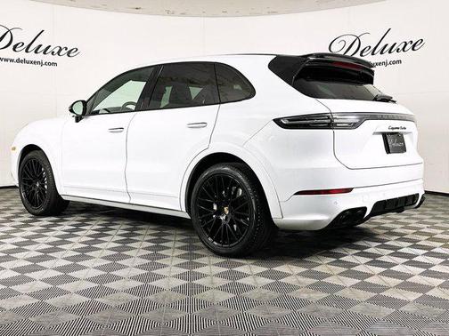 2021 Porsche Cayenne Turbo