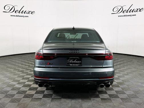 2022 Audi S8 4.0T