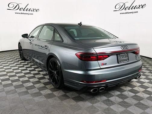 2022 Audi S8 4.0T