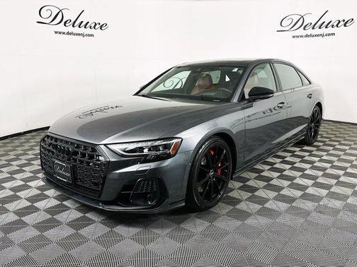 2022 Audi S8 4.0T