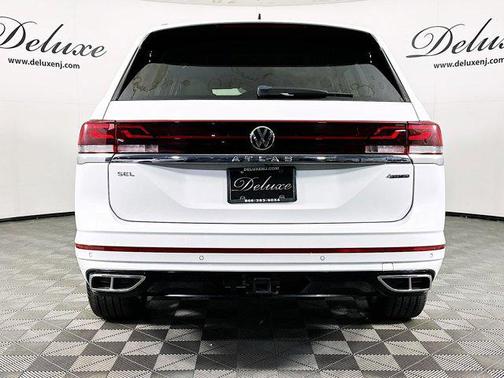 2024 Volkswagen Atlas 2.0T SEL Premium R-Line 4MOTION