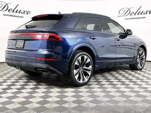 2024 Audi Q8 55 Premium Plus