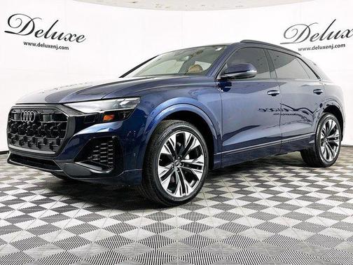 2024 Audi Q8 55 Premium Plus