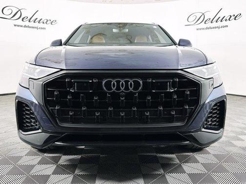 2024 Audi Q8 55 Premium Plus