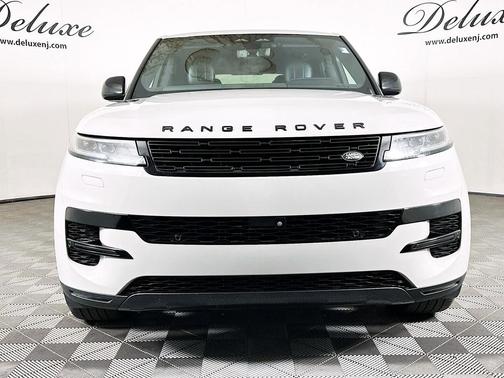 Borasco Grey Metallic 2025 Land Rover Range Rover Sport SE