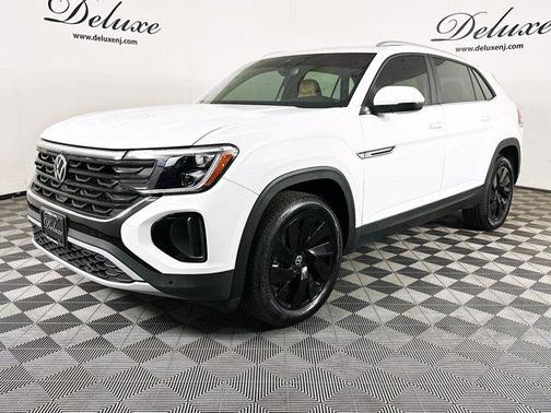 2024 Volkswagen Atlas Cross Sport 2.0T SE w/Technology 4MOTION