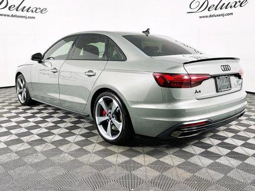 2024 Audi A4 45 S line Premium Plus