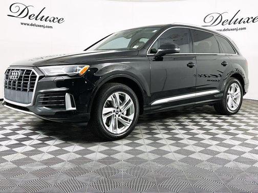 2021 Audi Q7 45 Premium Plus