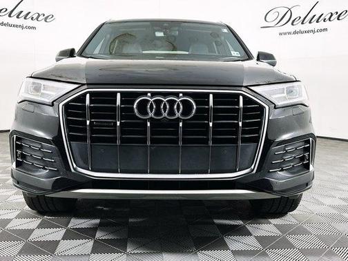 2021 Audi Q7 45 Premium Plus