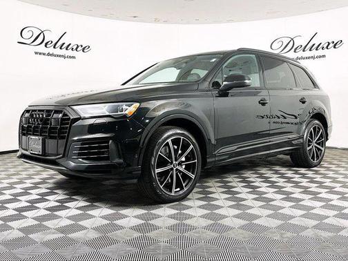 2022 Audi Q7 55 Premium Plus