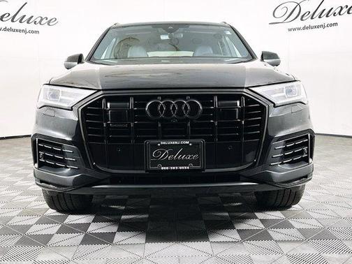 2022 Audi Q7 55 Premium Plus