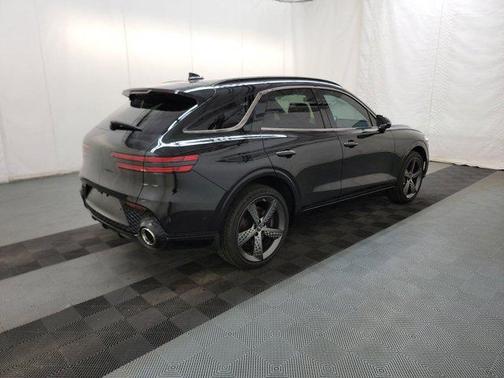 2023 Genesis GV70 2.5T