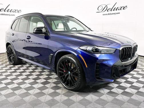 2024 BMW X5 M60i