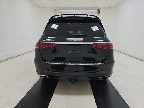 2023 Mercedes-Benz GLS 450 4MATIC