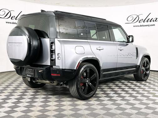 Eiger Grey Metallic 2024 Land Rover Defender X