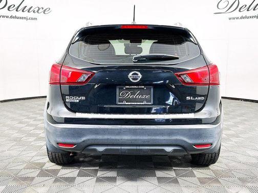 2017 Nissan Rogue Sport SL