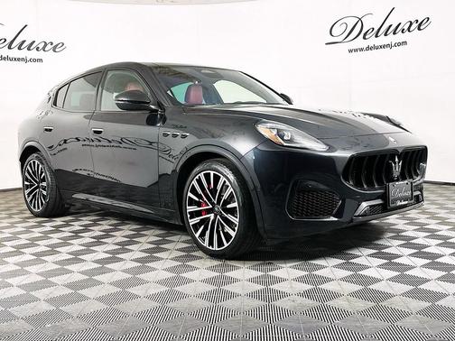 Nero Tempesta Metallic 2023 Maserati Grecale Modena