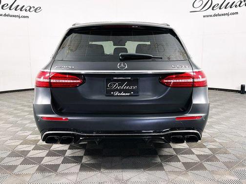MANUFAKTUR Graphite Gray Magno 2023 Mercedes-Benz AMG E 63 AMG E 63 S