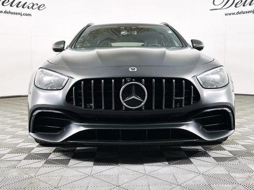 MANUFAKTUR Graphite Gray Magno 2023 Mercedes-Benz AMG E 63 AMG E 63 S