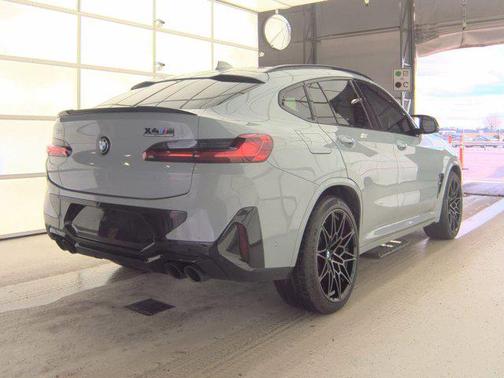 2023 BMW X4 M AWD