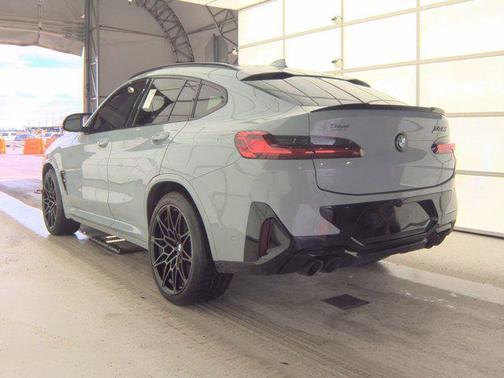 2023 BMW X4 M AWD