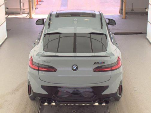 2023 BMW X4 M AWD