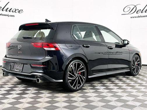 2023 Volkswagen Golf GTI 2.0T S DSG