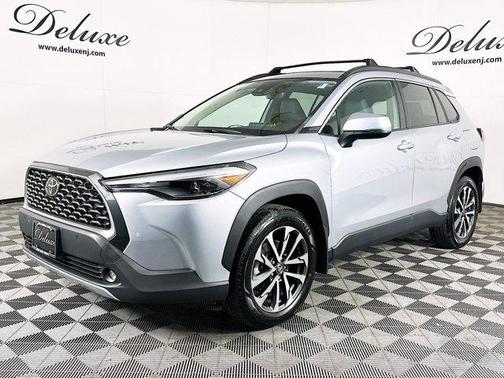 2022 Toyota Corolla Cross XLE