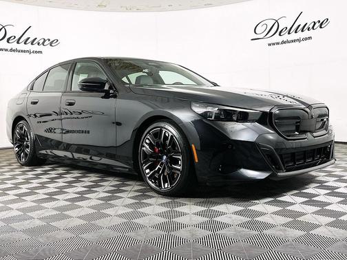 Black Sapphire Metallic 2024 BMW i5 M60
