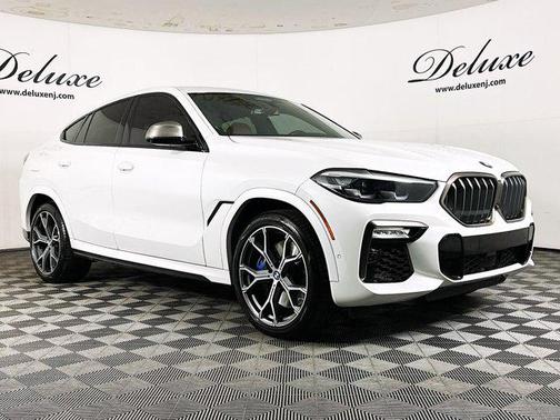 Mineral White Metallic 2021 BMW X6 M50i