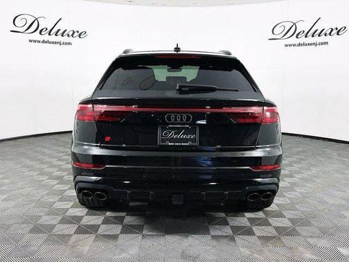 2024 Audi SQ8 4.0T Premium Plus