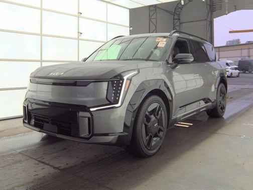 Pebble Gray 2024 Kia EV9 GT-Line