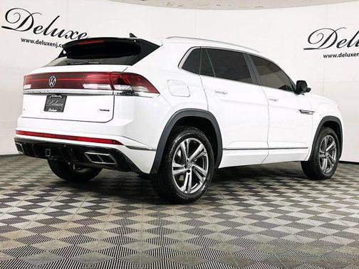 2024 Volkswagen Atlas Cross Sport 2.0T SEL