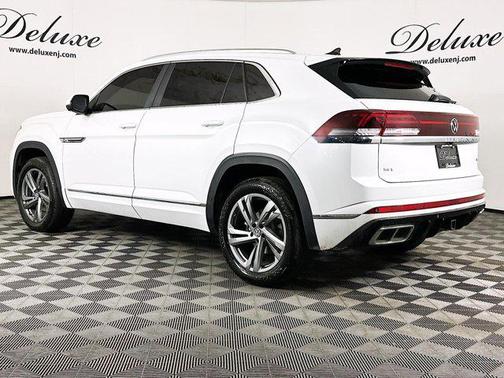 2024 Volkswagen Atlas Cross Sport 2.0T SEL