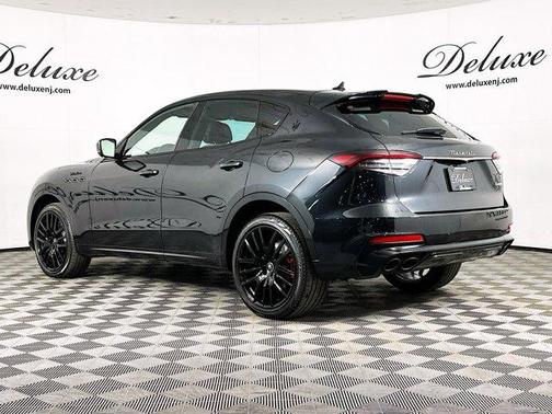 2023 Maserati Levante Modena