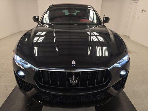 2023 Maserati Levante Modena