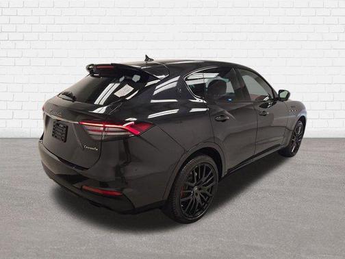 2023 Maserati Levante Modena