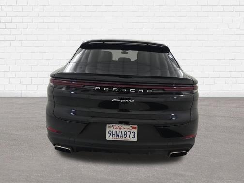 Black 2024 Porsche Cayenne Cayenne