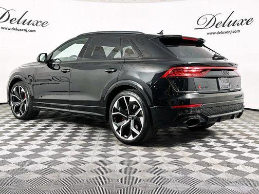 2023 Audi RS Q8 4.0T