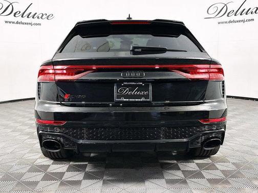 2023 Audi RS Q8 4.0T
