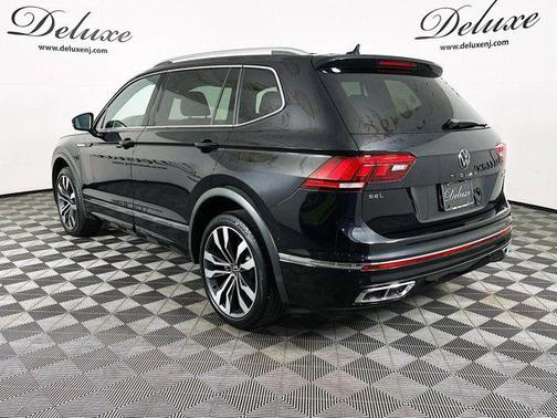 2022 Volkswagen Tiguan 2.0T SEL R-Line 4MOTION