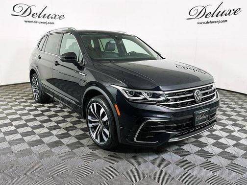 2022 Volkswagen Tiguan 2.0T SEL R-Line 4MOTION