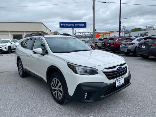 2022 Subaru Outback Premium