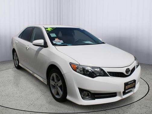 2014 Toyota Camry SE Sport