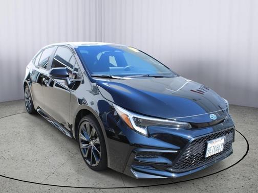 2023 Toyota Corolla Hybrid SE Infrared