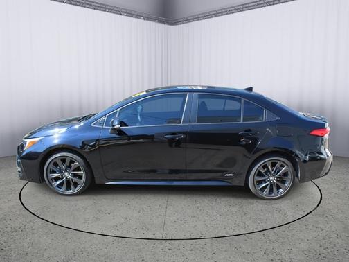 2023 Toyota Corolla Hybrid SE Infrared