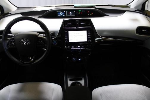 2022 Toyota Prius LE