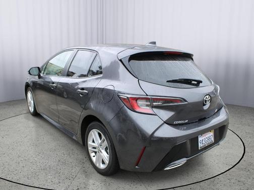 2021 Toyota Corolla Hatchback SE